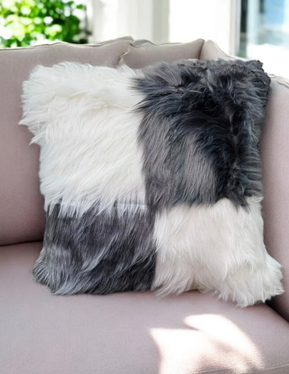 Fur VIP Stuff Box Cushion – Premium Comfort & Elegant Design (16×16 in / 40×40 cm)