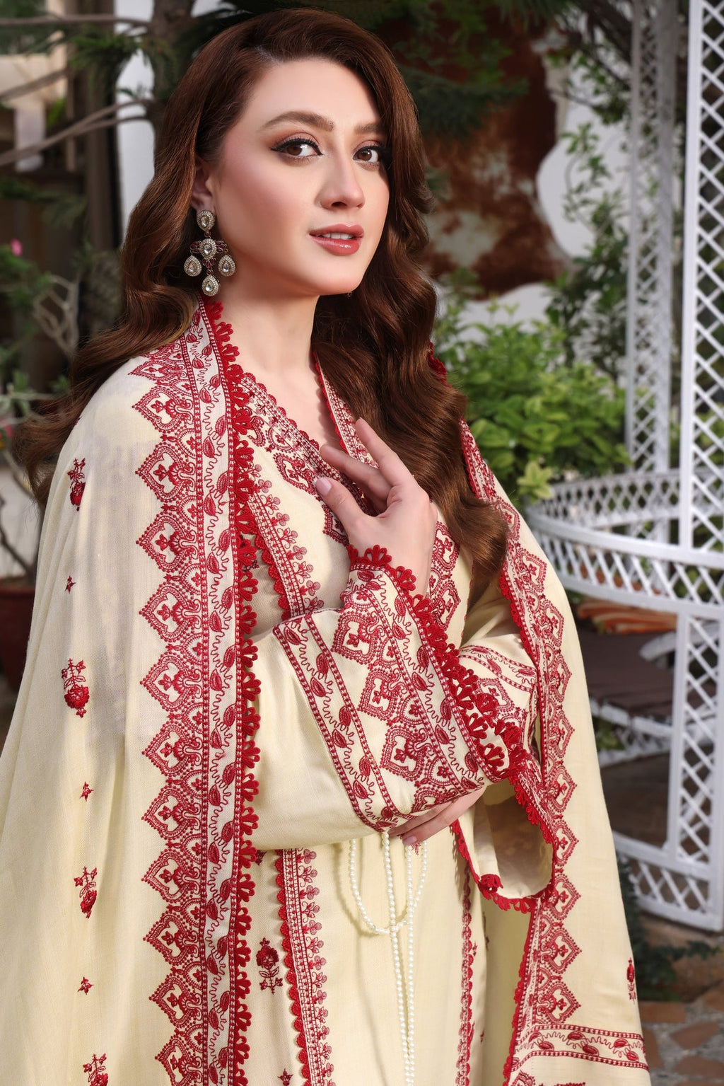 Maria B Dhanak Embroidered 3Piece