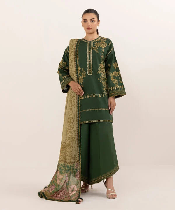 Sapphire Winter 2025 Dhanak embroidered 3pc suit with Pashmina wool shawl