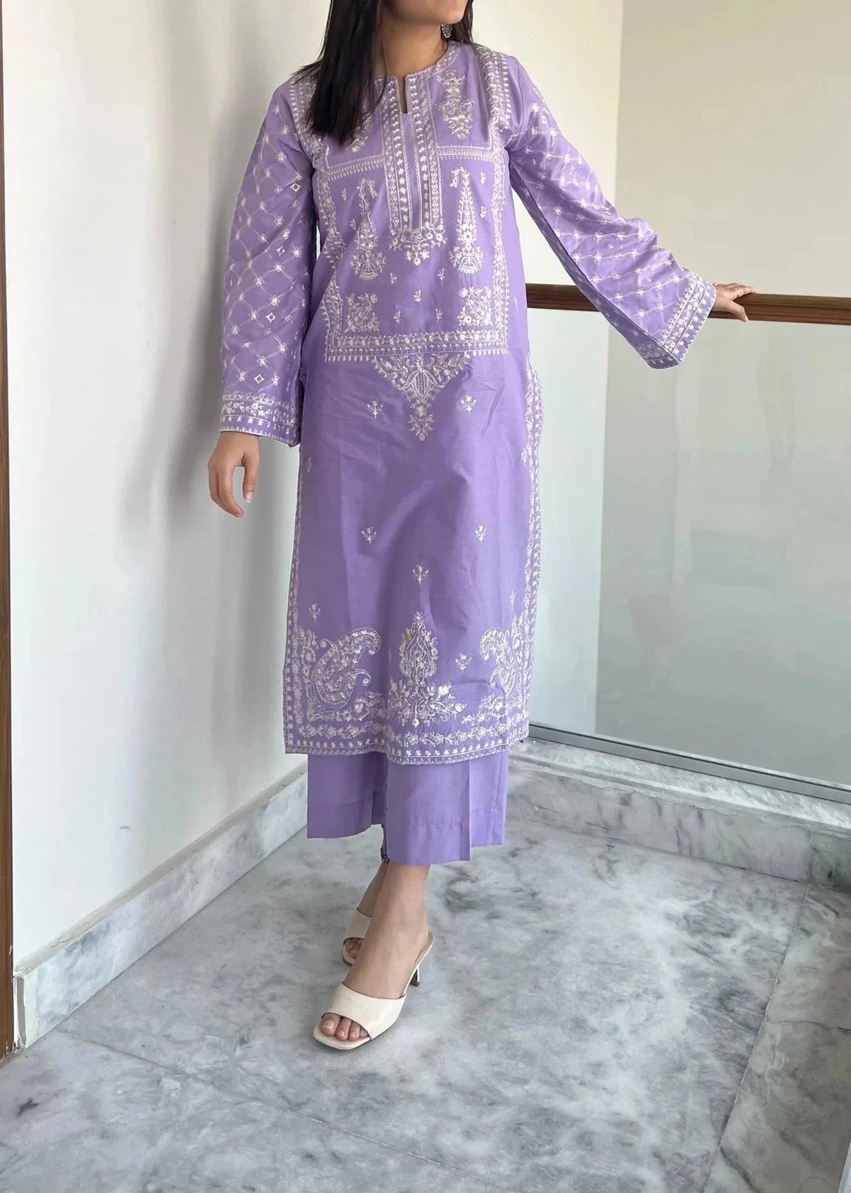 Bareeze Dhanak 2 Piece Unstitched Embroidered Suit – Front & Sleeves Embroidery with Plain Back & Trouser.