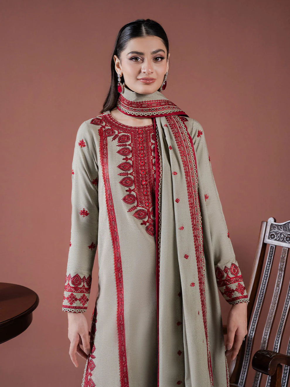 Asim Jofa Winter Dhanak embroidered 3pc suit with embroidered shawl