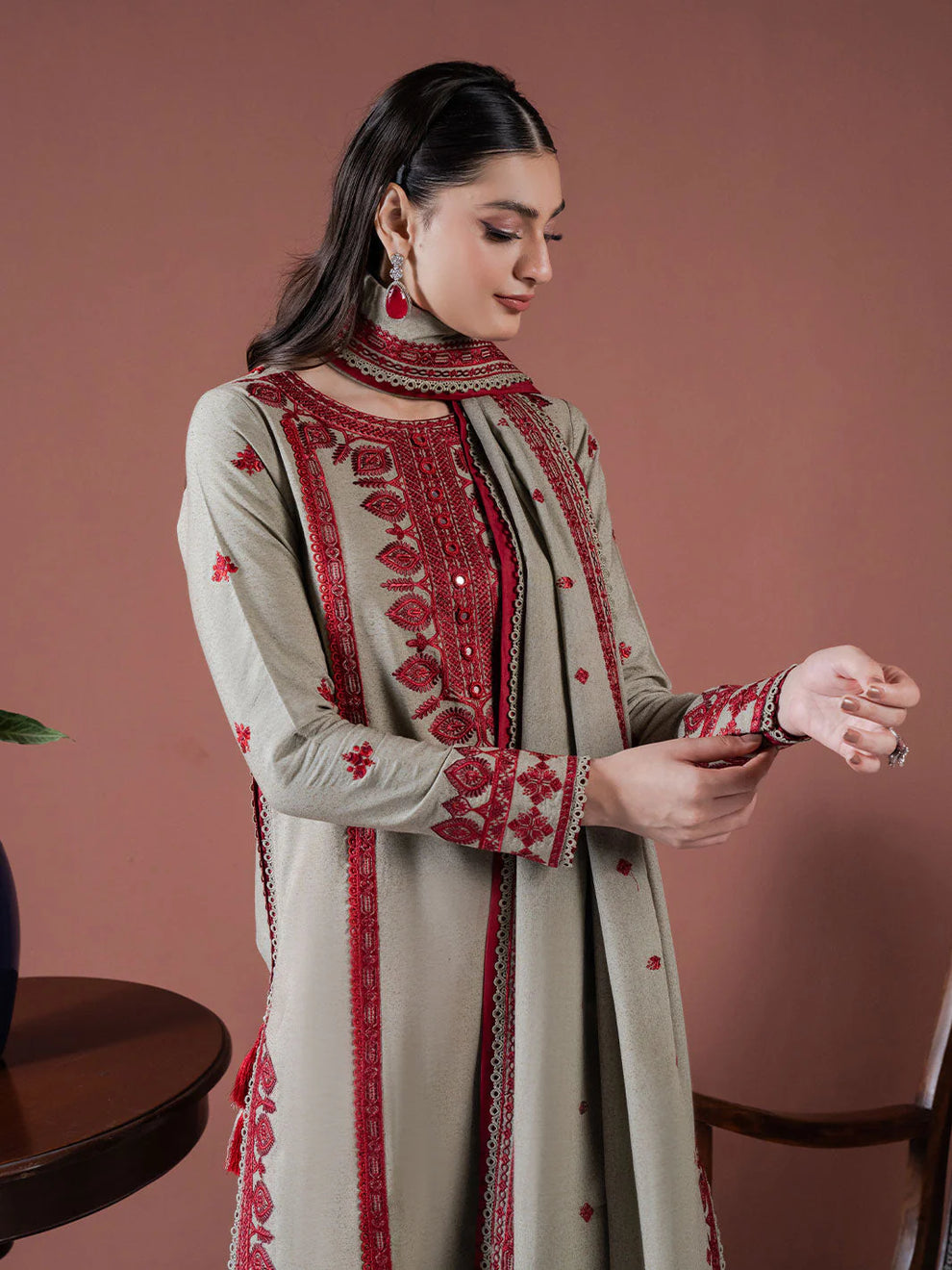 Asim Jofa Winter Dhanak embroidered 3pc suit with embroidered shawl