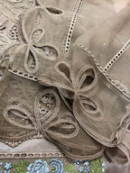 Maria.B Wedding Luxury Collection 3 Piece Organza Dress – Fully embroidered shirt with handwork, stonework, 3D flowers, tassel sleeves, silk trouser, and organza cutwork dupatta. Perfect for weddings and luxury occasions.
