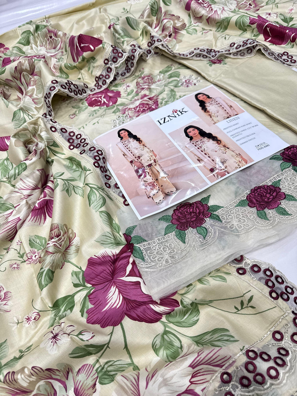 Iznik Winter 2025 embroidered linen 3pc suit with printed dupatta & chikankari front