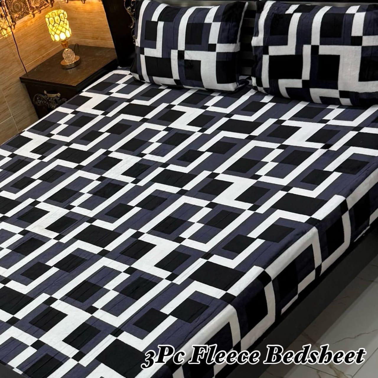 Cozy Checkered Fleece Bedsheet
3Pc Soft Fleece Bedsheet – King Size