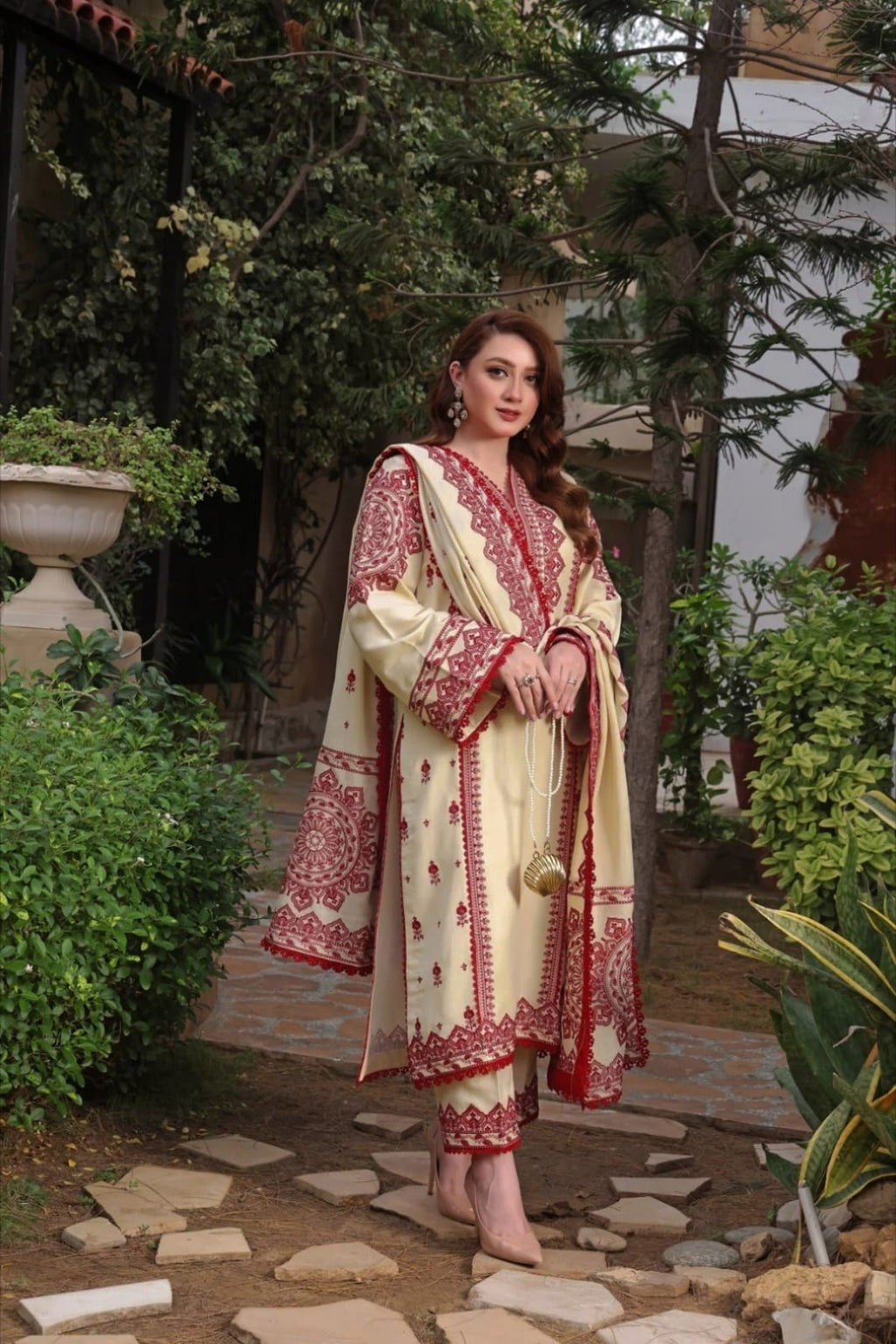 Maria B Dhanak Embroidered 3Piece