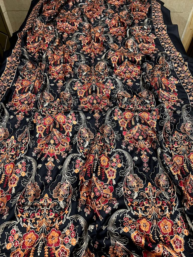 Bareeze 1901 Luxury Embroidered 3pc Airjet Dhanak Suit – Heavy Embroidered Front, Sleeves, Kashmiri Shawl & Dyed Trouser.
