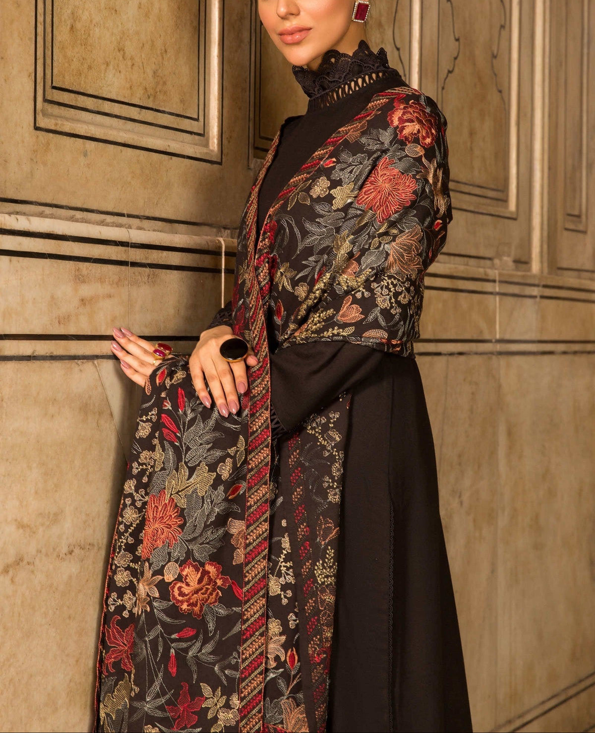 Bareeze Karandi Embroidered 3 Piece Unstitched Suit – Front & Sleeves Embroidery, Plain Back & Trouser with Karandi Embroidery Shawl