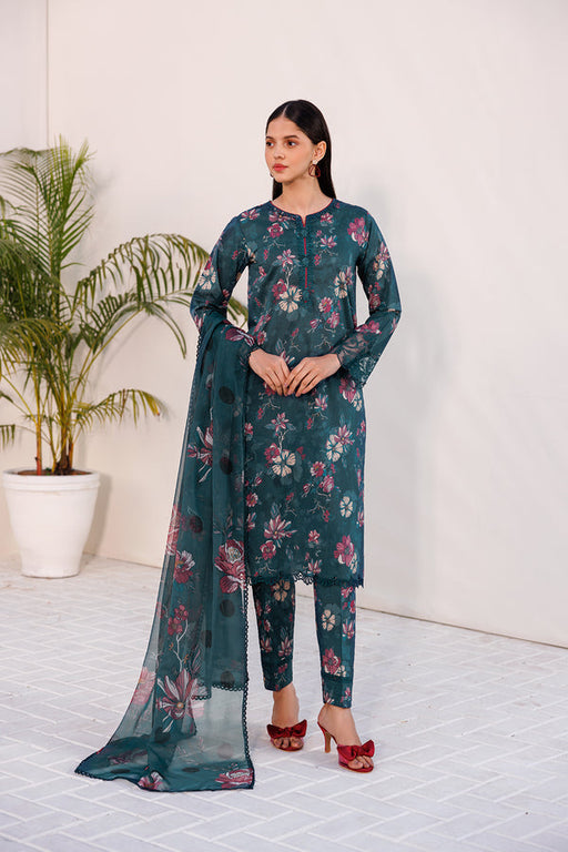 Sana Safinaz – Branded Khaddar 3-Piece Suit